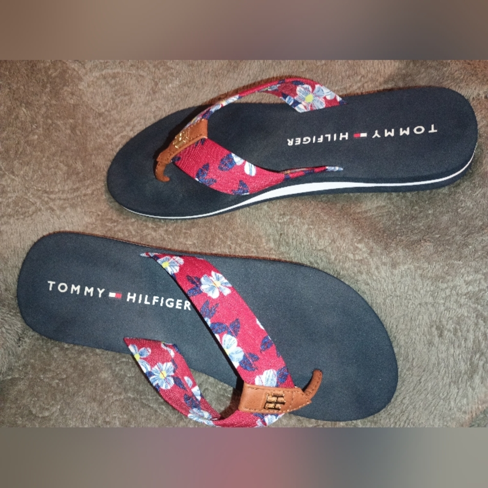 Tommy Hilfiger Red and Blue Sandals Casual Comfort - Picture 7 of 14
